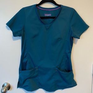 Small scrub top